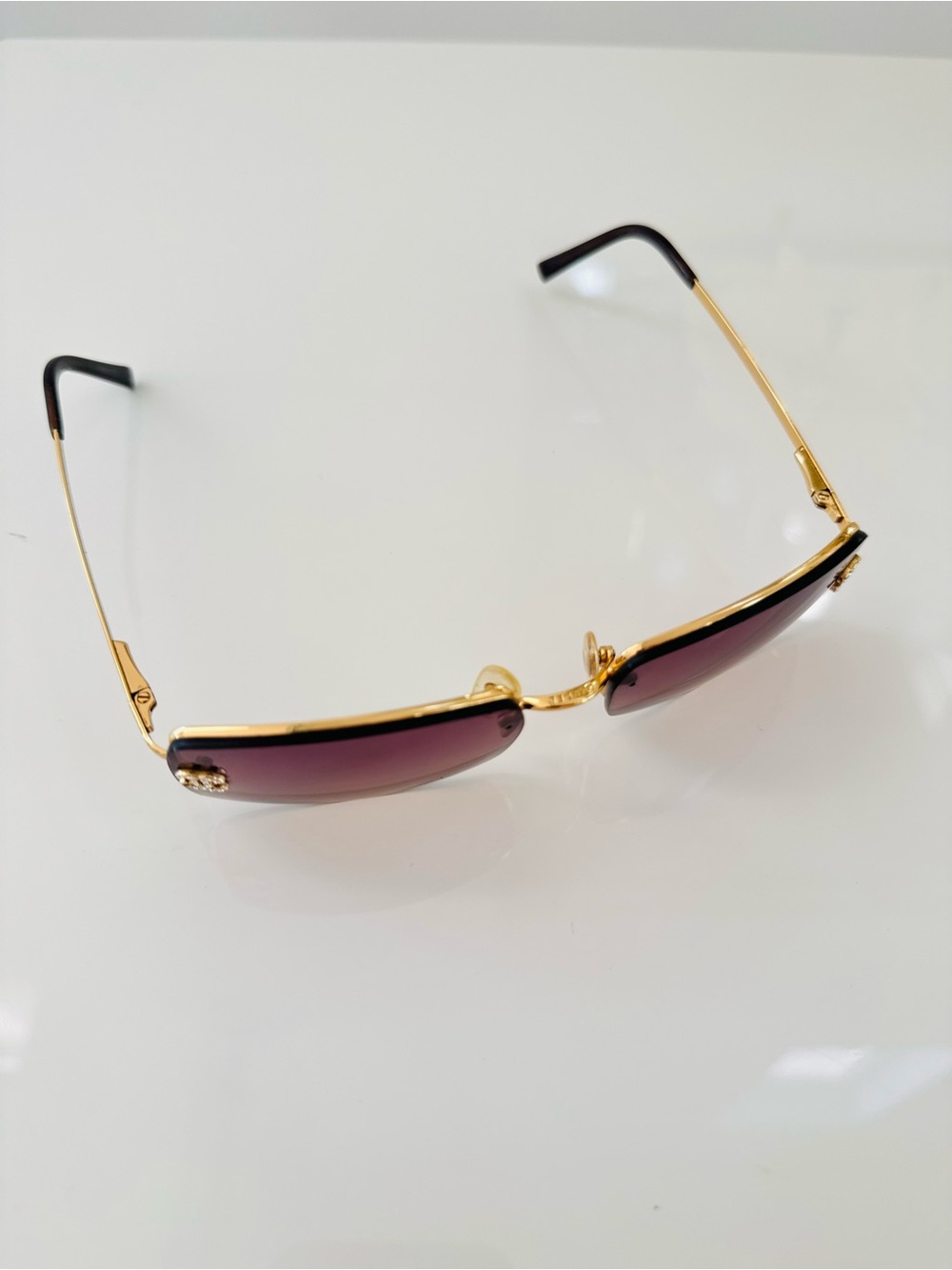 Extremely RARE 🍒 Chanel Vintage Gold crystal Swarovski rimless sunglasses - Picture 4 of 9